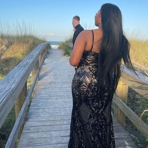 FORMAL BEADED AND LACE GOWN DRESS